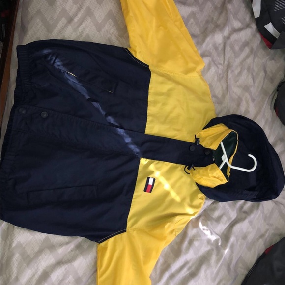 Vintage Tommy Hilfiger Light Jacket - Picture 6 of 8